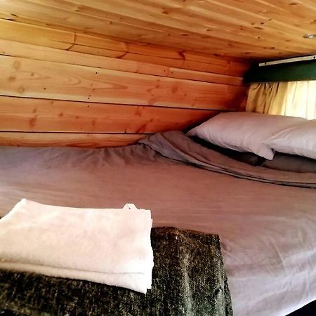 Truck & Pod Creative Nature Retreat. Bantry Exterior foto